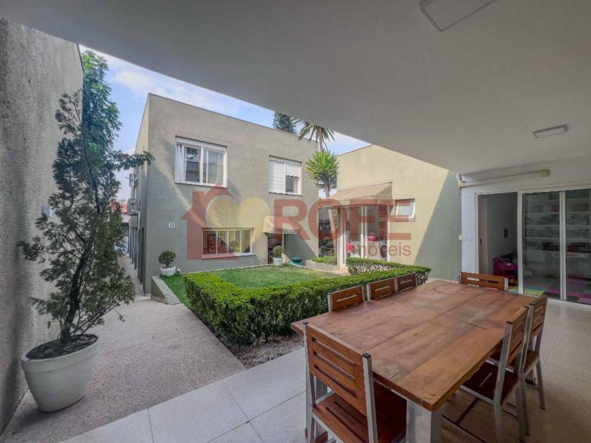 Casa Alto Padrão à Venda | 350 m² Chácara Monte Alegre ? São Paulo/SP