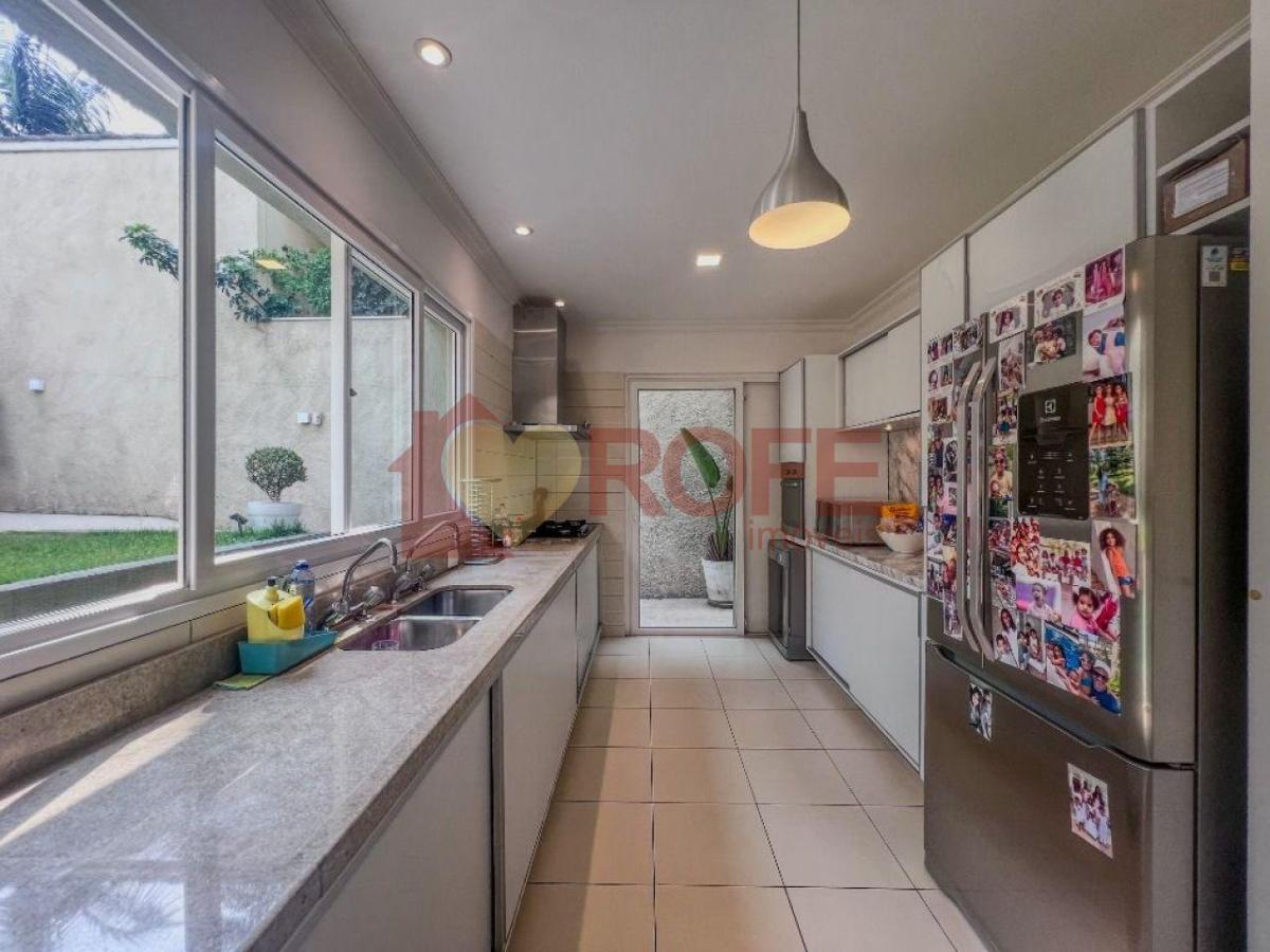 Casa Alto Padrão à Venda | 350 m² Chácara Monte Alegre ? São Paulo/SP