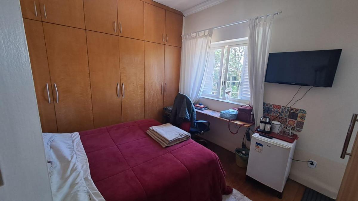 Casa de Vila em bairro nobre, 205m², 4 suítes Perdizes – São Paulo – SP.