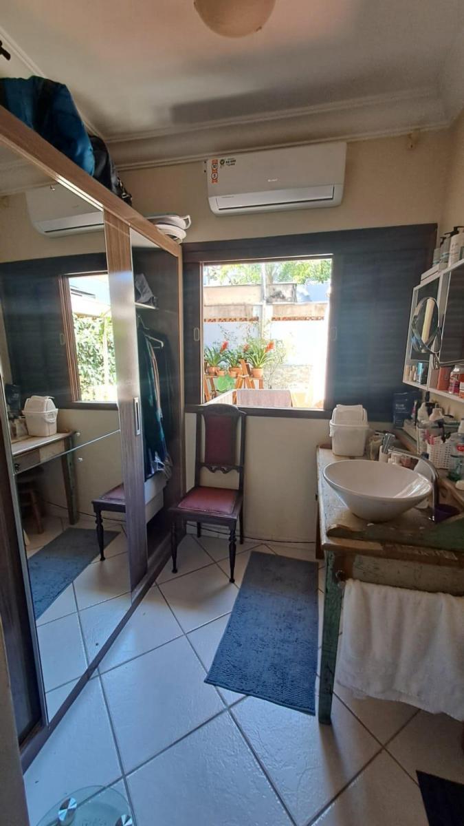 Casa de Vila em bairro nobre, 205m², 4 suítes Perdizes – São Paulo – SP.
