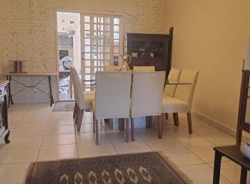 Casa de Vila em bairro nobre, 205m², 4 suítes Perdizes – São Paulo – SP.