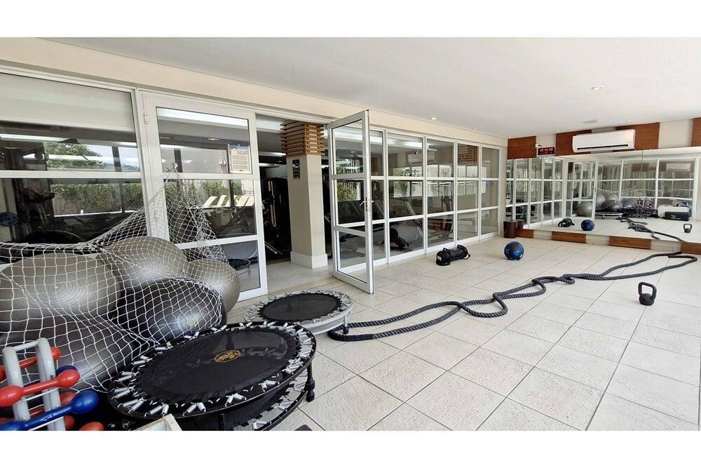 Apartamento de alto padrão em Santo Amaro, São Paulo-SP: 2 quartos, 1 suíte, 2 salas, 3 banheiros, 2
