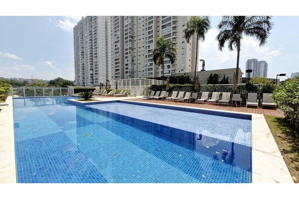 Apartamento de alto padrão em Santo Amaro, São Paulo-SP: 2 quartos, 1 suíte, 2 salas, 3 banheiros, 2