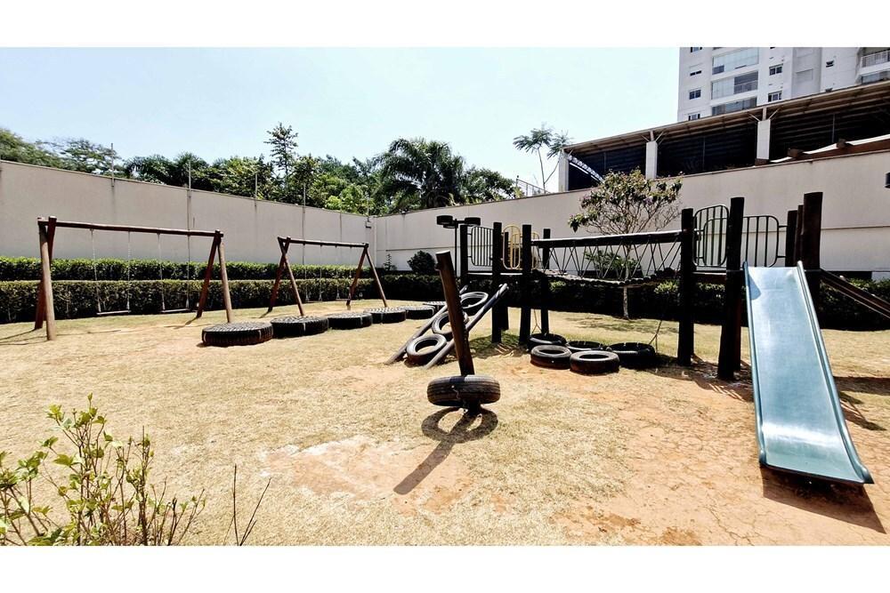 Apartamento de alto padrão em Santo Amaro, São Paulo-SP: 2 quartos, 1 suíte, 2 salas, 3 banheiros, 2