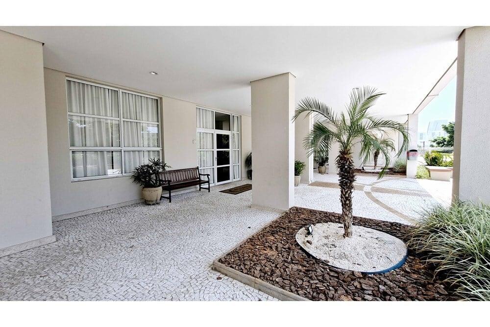 Apartamento de alto padrão em Santo Amaro, São Paulo-SP: 2 quartos, 1 suíte, 2 salas, 3 banheiros, 2