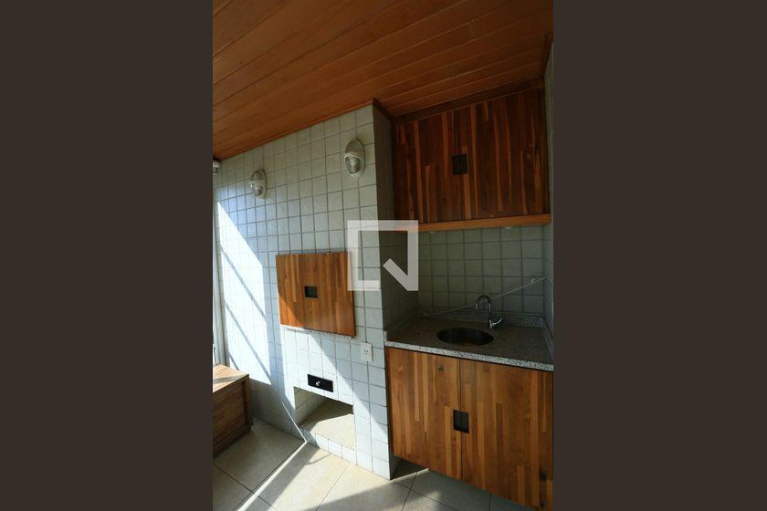 Apartamento à Venda – Panamby, 3 Quartos, 253 m² – São Paulo