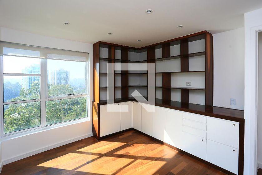 Apartamento à Venda – Panamby, 3 Quartos, 253 m² – São Paulo