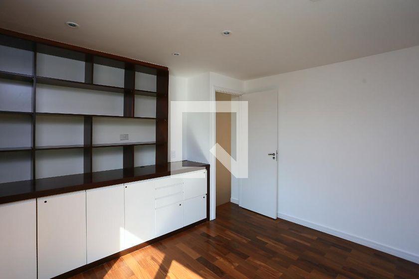 Apartamento à Venda – Panamby, 3 Quartos, 253 m² – São Paulo