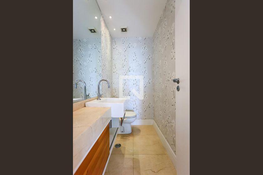 Apartamento à Venda – Panamby, 3 Quartos, 253 m² – São Paulo