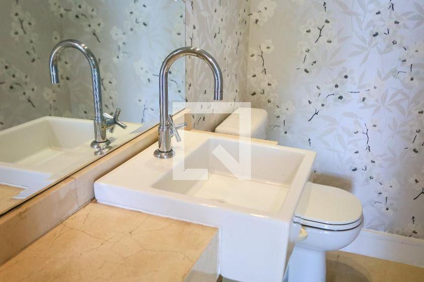 Apartamento à Venda – Panamby, 3 Quartos, 253 m² – São Paulo