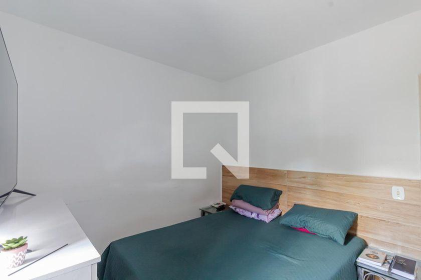 Casa à Venda – Moema, 2 Quartos, 66 m² – São Paulo