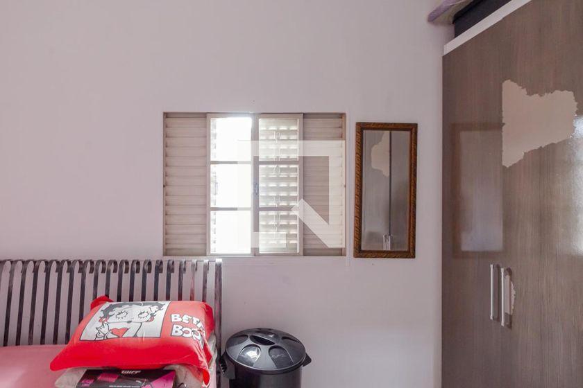 Casa à Venda – Moema, 2 Quartos, 66 m² – São Paulo