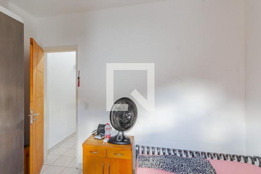Casa à Venda – Moema, 2 Quartos, 66 m² – São Paulo