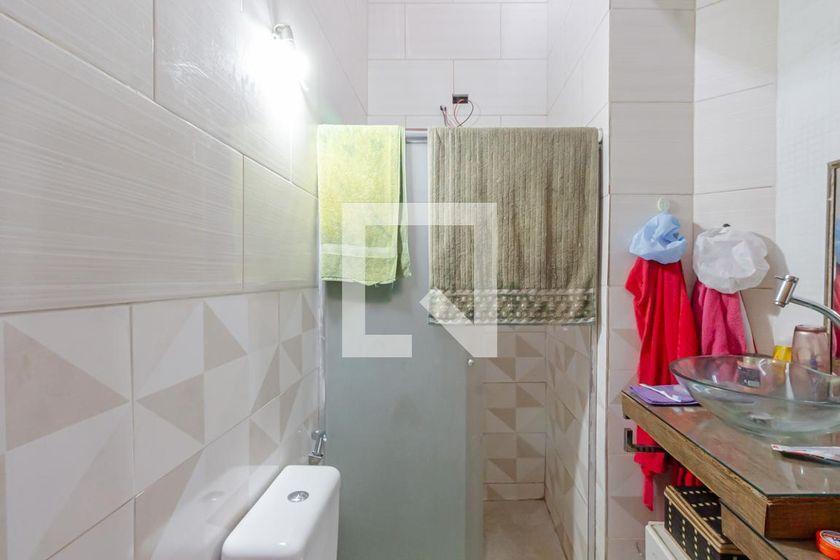 Casa à Venda – Moema, 2 Quartos, 66 m² – São Paulo