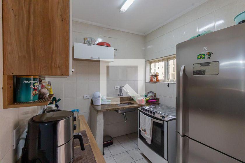 Casa à Venda – Moema, 2 Quartos, 66 m² – São Paulo