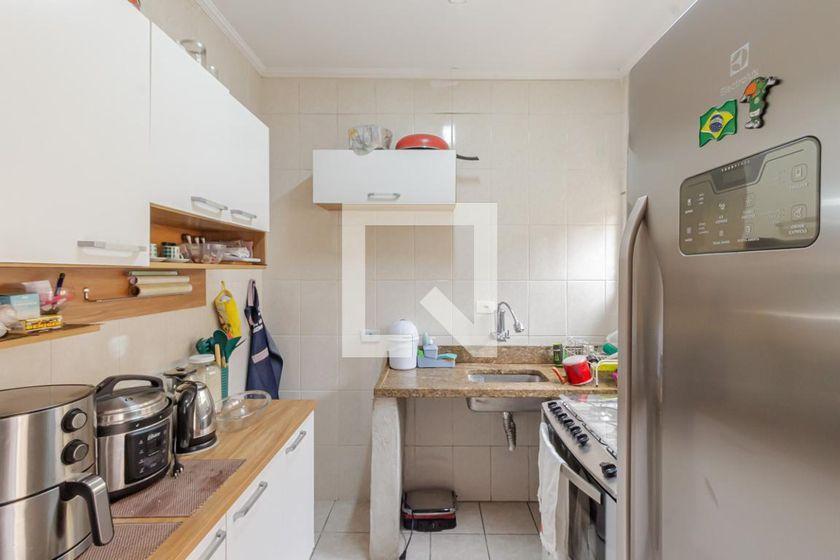 Casa à Venda – Moema, 2 Quartos, 66 m² – São Paulo
