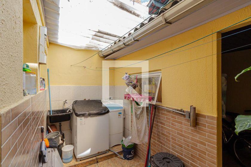 Casa à Venda – Moema, 2 Quartos, 66 m² – São Paulo