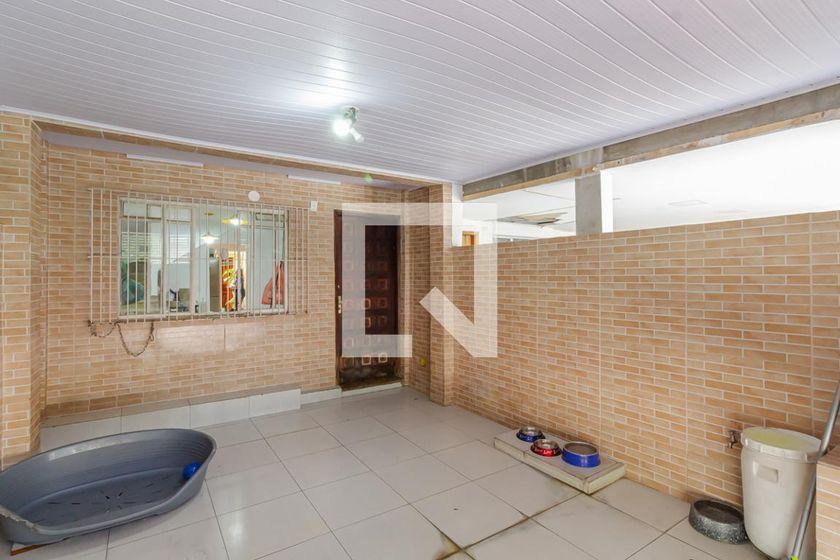 Casa à Venda – Moema, 2 Quartos, 66 m² – São Paulo
