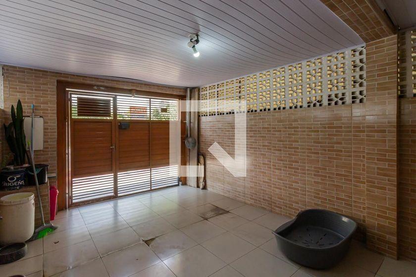 Casa à Venda – Moema, 2 Quartos, 66 m² – São Paulo