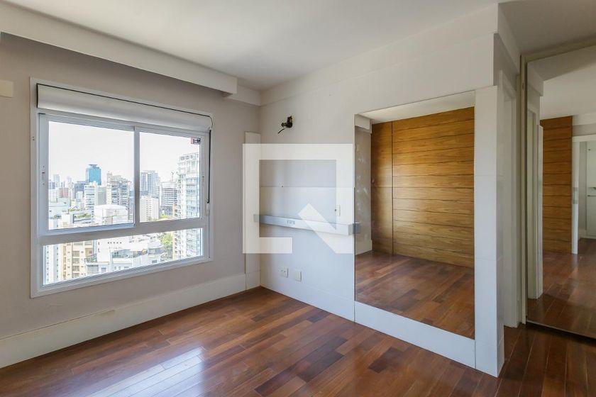 Apartamento à Venda – Moema, 4 Quartos, 335 m² – São Paulo