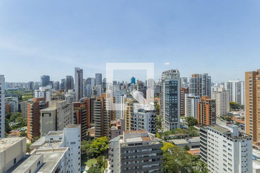 Apartamento à Venda – Moema, 4 Quartos, 335 m² – São Paulo