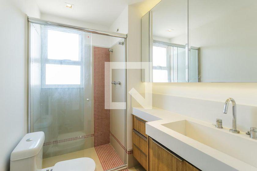 Apartamento à Venda – Moema, 4 Quartos, 335 m² – São Paulo