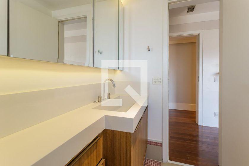 Apartamento à Venda – Moema, 4 Quartos, 335 m² – São Paulo