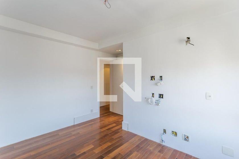 Apartamento à Venda – Moema, 4 Quartos, 335 m² – São Paulo