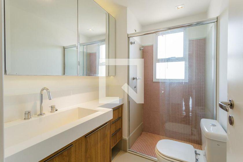 Apartamento à Venda – Moema, 4 Quartos, 335 m² – São Paulo