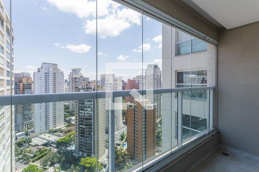 Apartamento à Venda – Moema, 4 Quartos, 335 m² – São Paulo