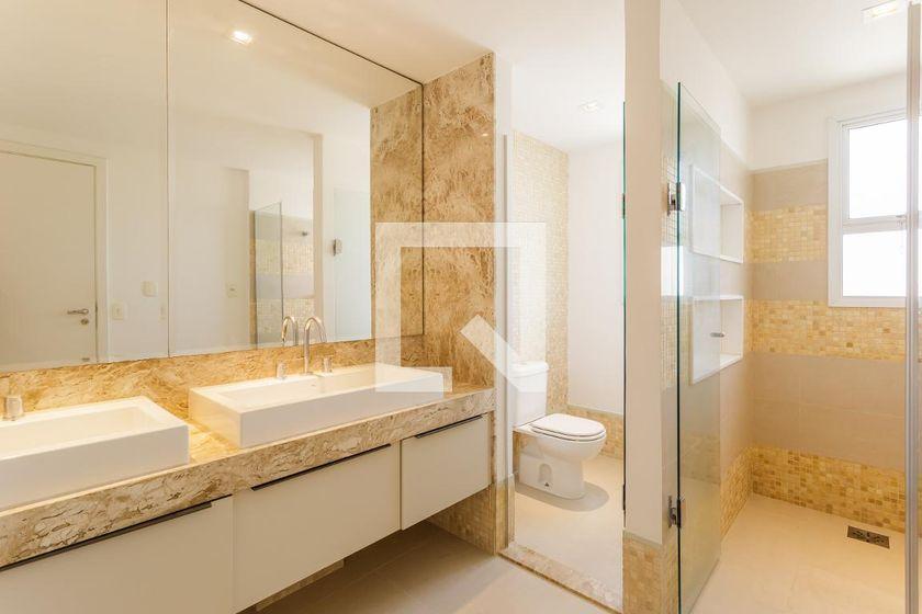 Apartamento à Venda – Moema, 4 Quartos, 335 m² – São Paulo