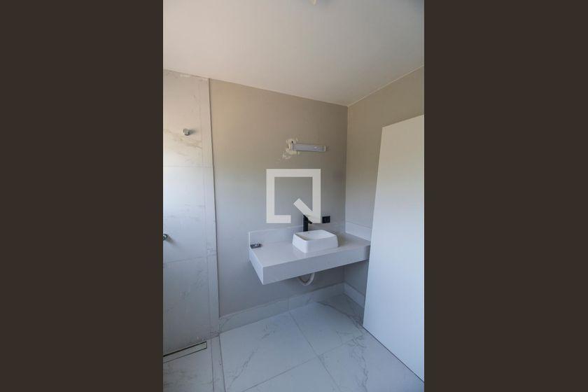 Casa à Venda – Jardim Paulista, 4 Quartos, 400 m² – São Paulo