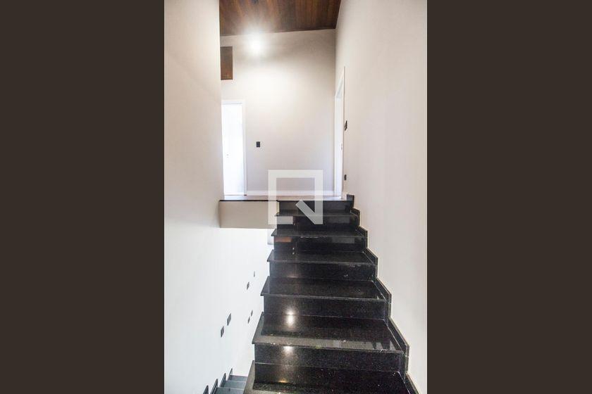 Casa à Venda – Jardim Paulista, 4 Quartos, 400 m² – São Paulo