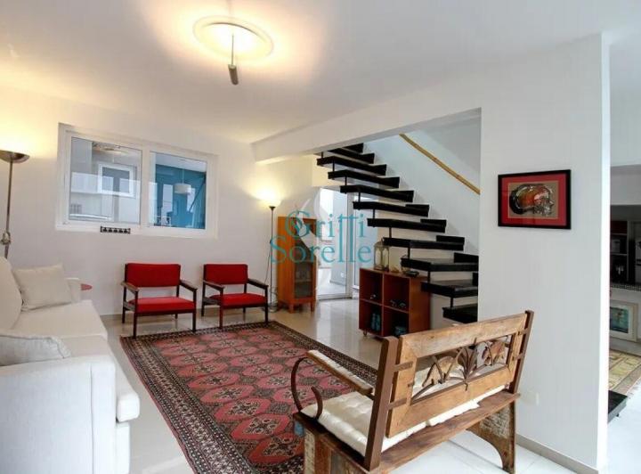 Casa de Vila à Venda em Jardim Paulista – São Paulo/SP.