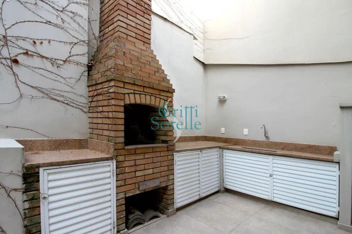 Casa de Vila à Venda em Jardim Paulista – São Paulo/SP.