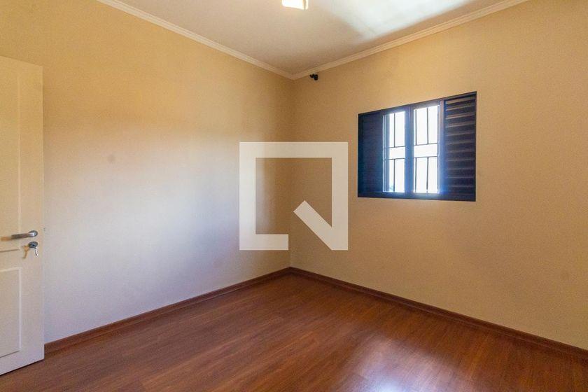 Casa à Venda – Vila Carrão, 2 Quartos, 75 m² – São Paulo