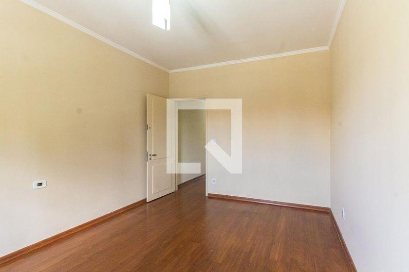 Casa à Venda – Vila Carrão, 2 Quartos, 75 m² – São Paulo