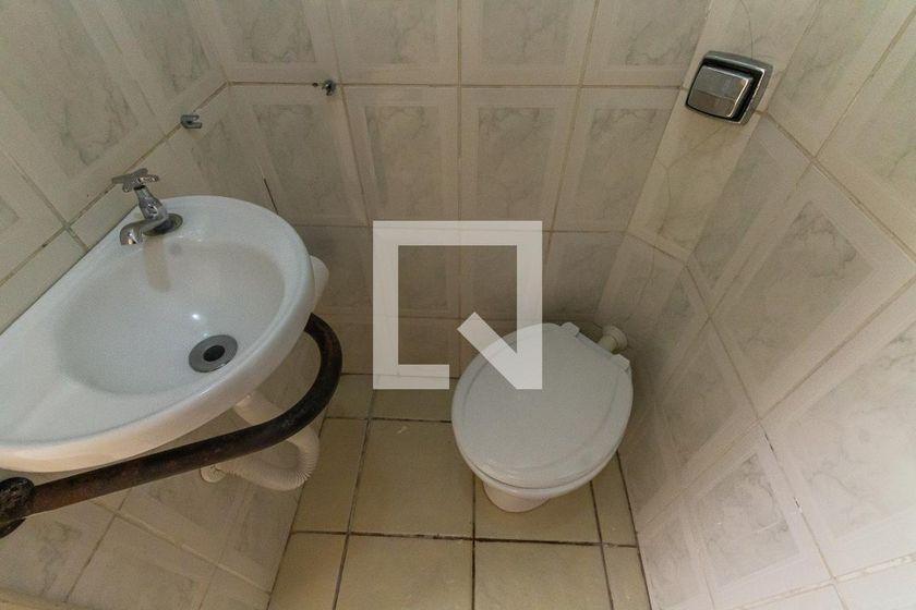 Casa à Venda – Vila Carrão, 2 Quartos, 75 m² – São Paulo