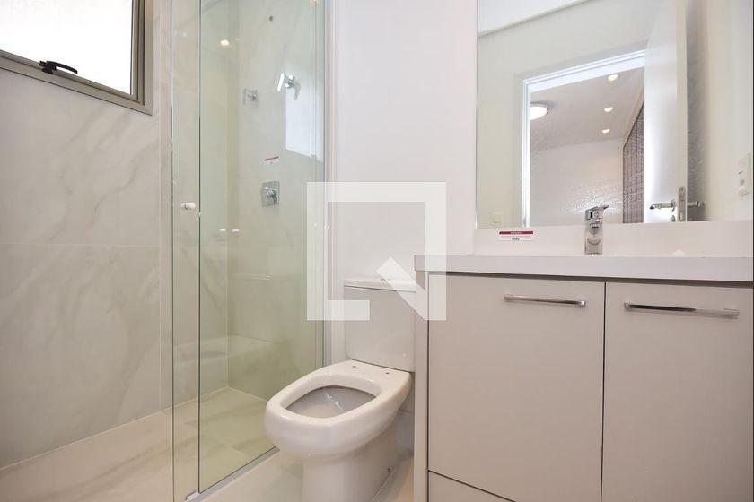 Apartamento à Venda – Real Parque, 3 Quartos, 233 m² – São Paulo