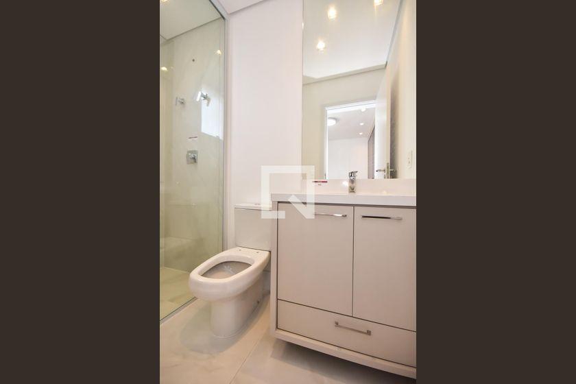 Apartamento à Venda – Real Parque, 3 Quartos, 233 m² – São Paulo