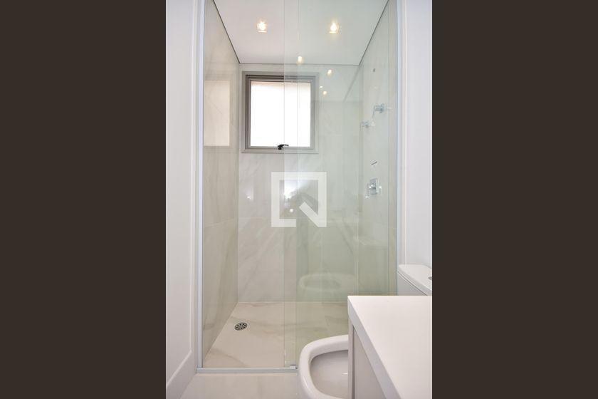 Apartamento à Venda – Real Parque, 3 Quartos, 233 m² – São Paulo