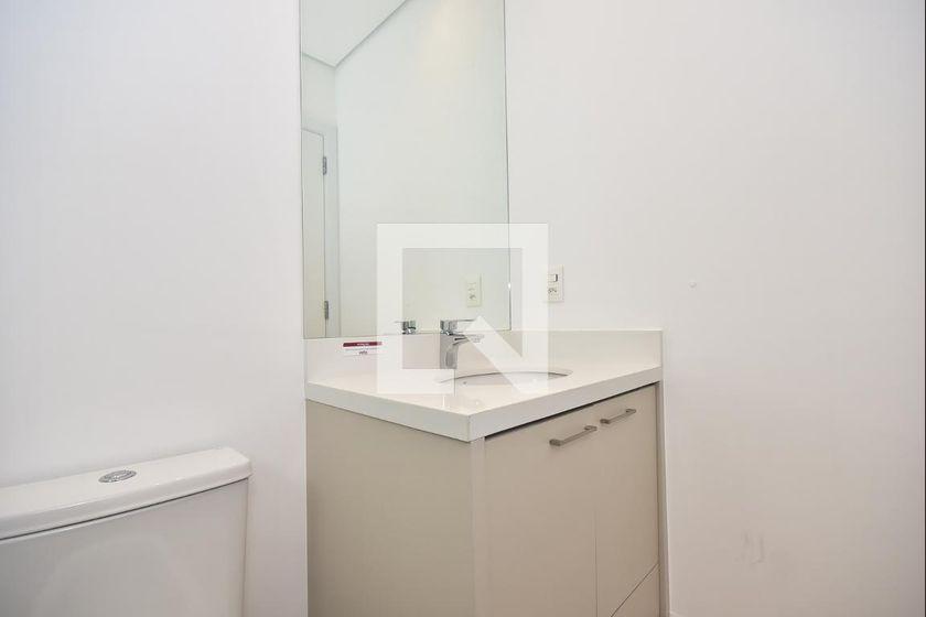 Apartamento à Venda – Real Parque, 3 Quartos, 233 m² – São Paulo