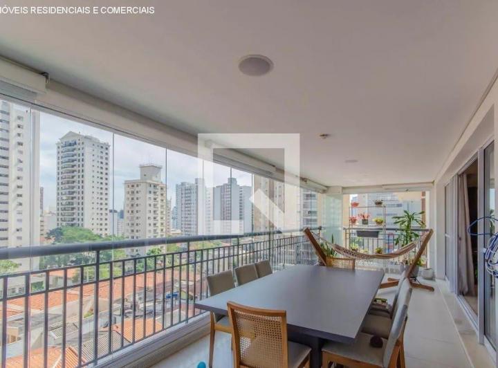 Apartamento em Vila Mariana – São Paulo