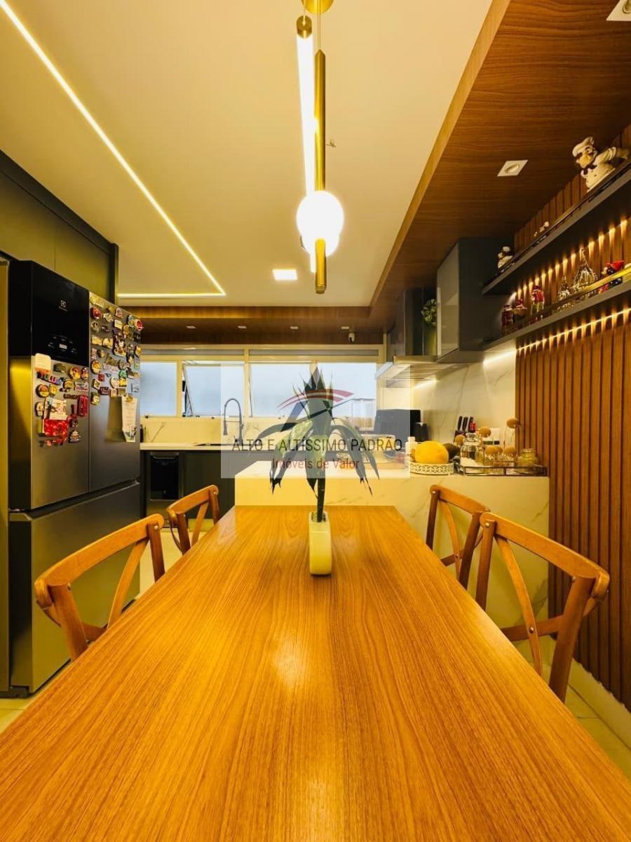 Apartamento com 3 suítes 4 vagas a venda no Morumbi
