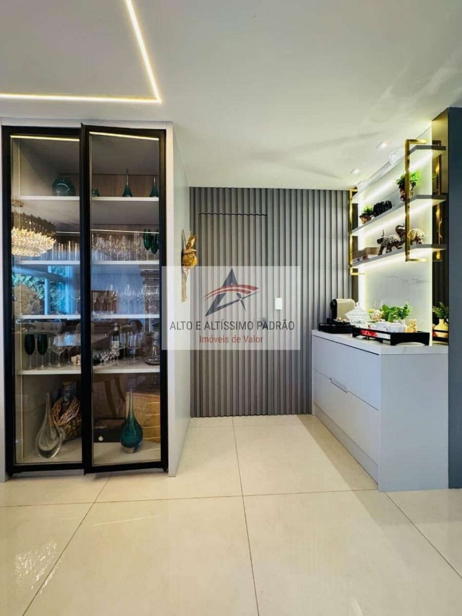 Apartamento com 3 suítes 4 vagas a venda no Morumbi