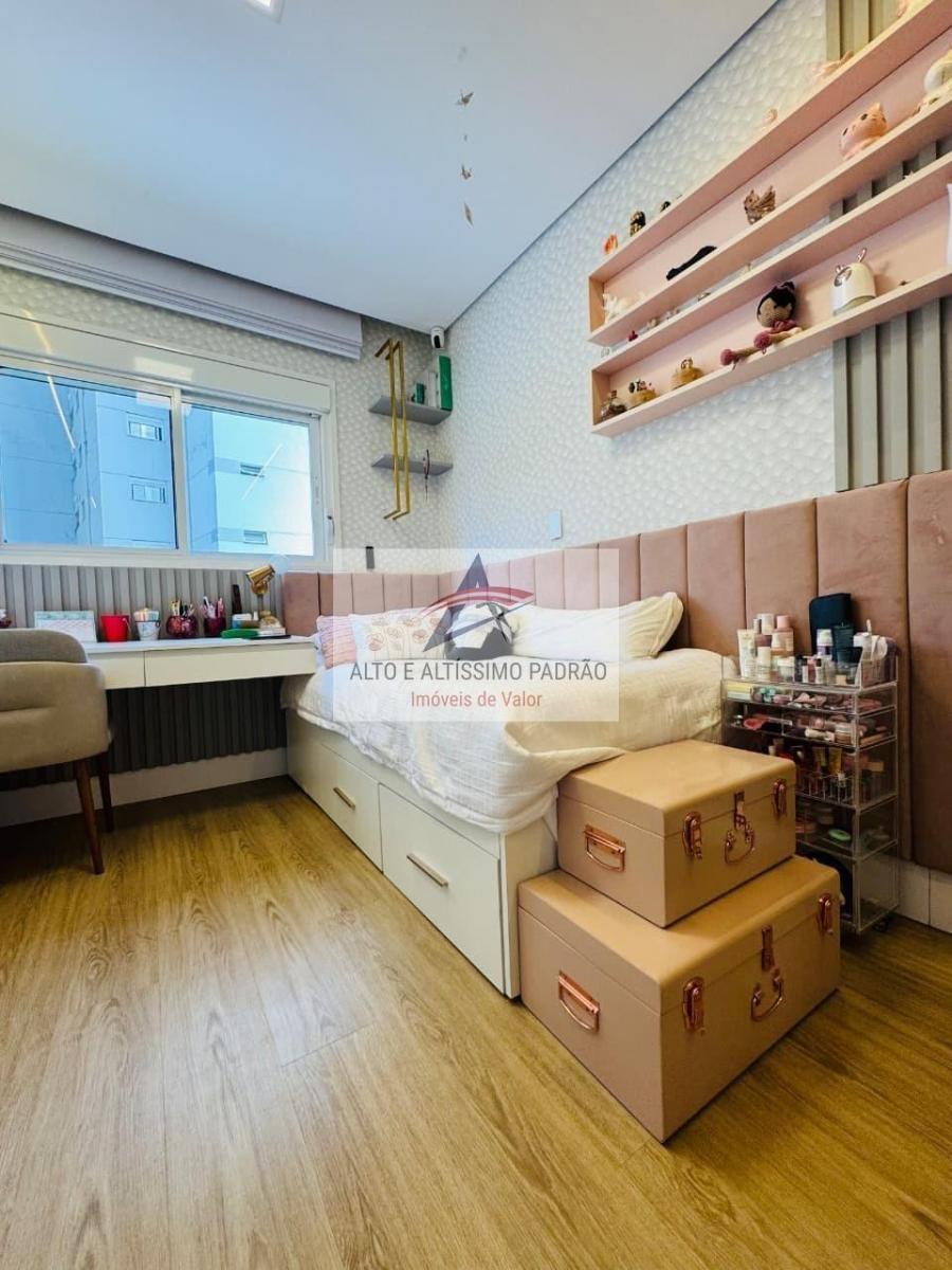 Apartamento com 3 suítes 4 vagas a venda no Morumbi