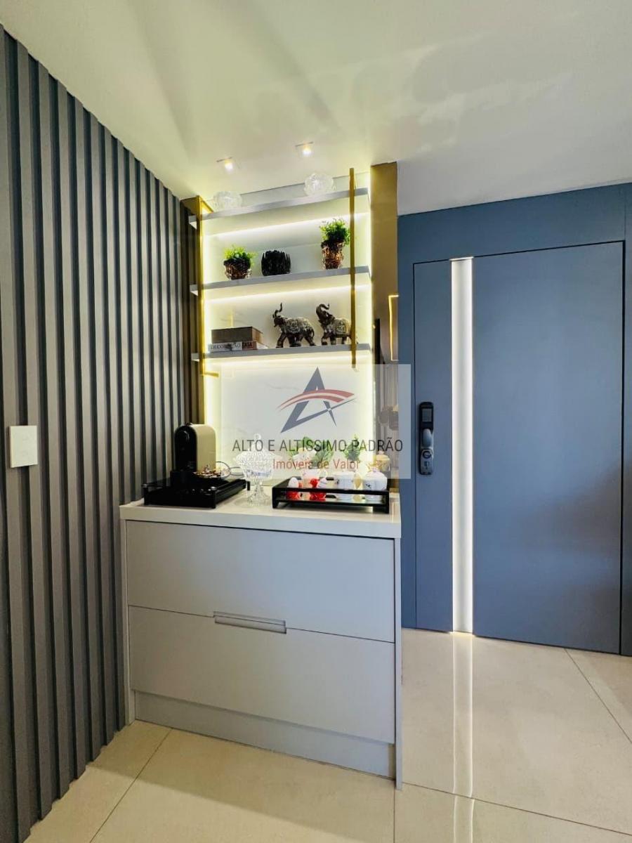 Apartamento com 3 suítes 4 vagas a venda no Morumbi
