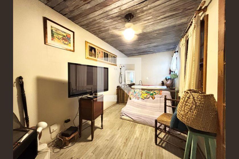 Casa à Venda – Vila Olímpia, 4 Quartos, 400 m² – São Paulo