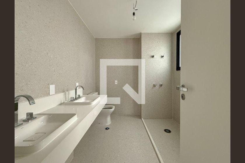 Apartamento à Venda – Brooklin, 4 Quartos, 194 m² – São Paulo