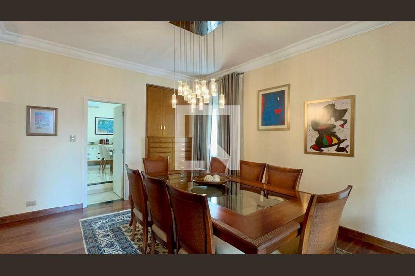 Apartamento à Venda – Jardim Paulista, 4 Quartos, 250 m² – São Paulo